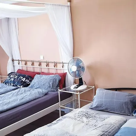 For Business, Families, By Messe Munich Icm, Direct Metro 15 Min To Citycenter, Oktoberfest, 2-bedroom Full 2-bathroom, Free Parking, Balcony * Feldkirchen (Upper Bavaria)