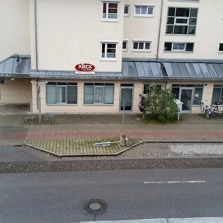 For Business, Families, By Messe Munich Icm, Direct Metro 15 Min To Citycenter, Oktoberfest, 2-bedroom Full 2-bathroom, Free Parking, Balcony Apartment Feldkirchen (Upper Bavaria)