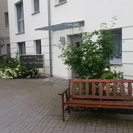 Apartmán For Business, Families, By Messe Munich Icm, Direct Metro 15 Min To Citycenter, Oktoberfest, 2-bedroom Full 2-bathroom, Free Parking, Balcony Feldkirchen in Kärnten
